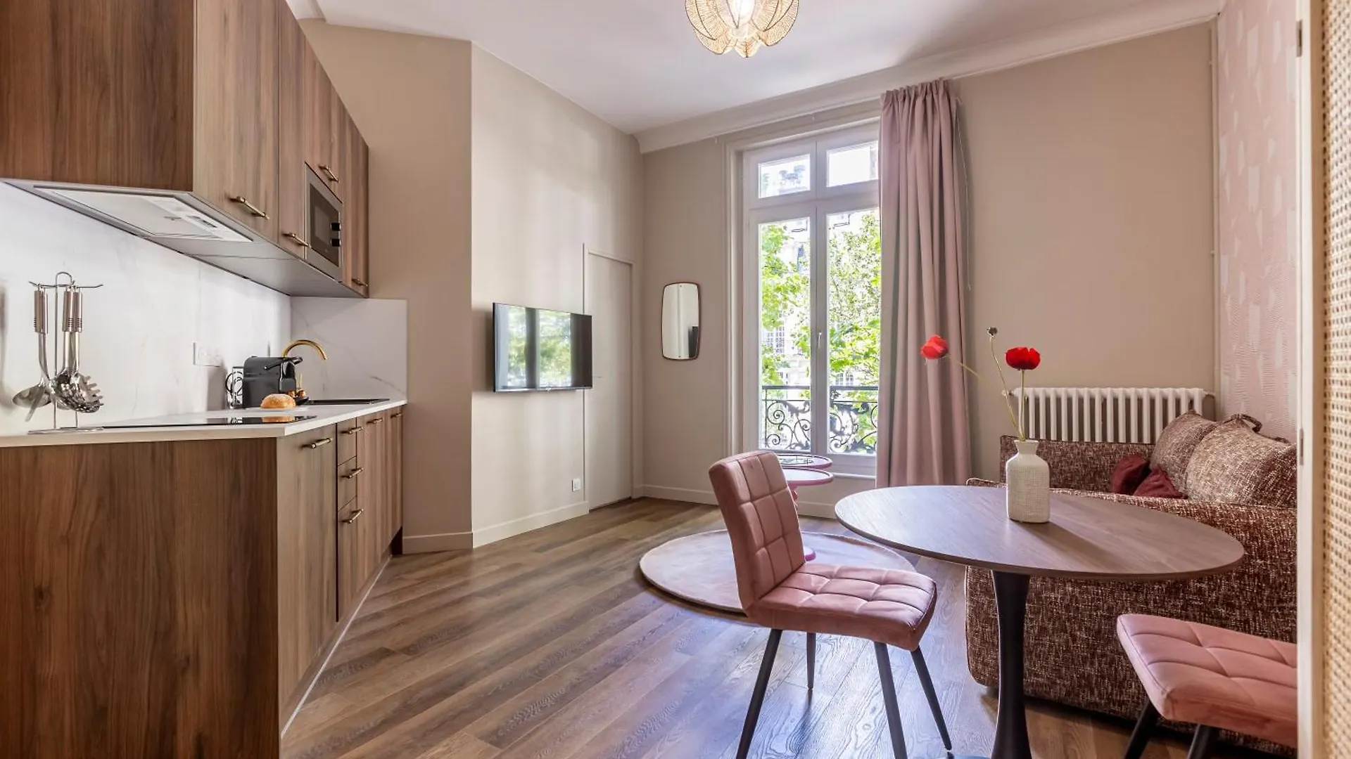 Sweett - Villiers Apartment Paris France