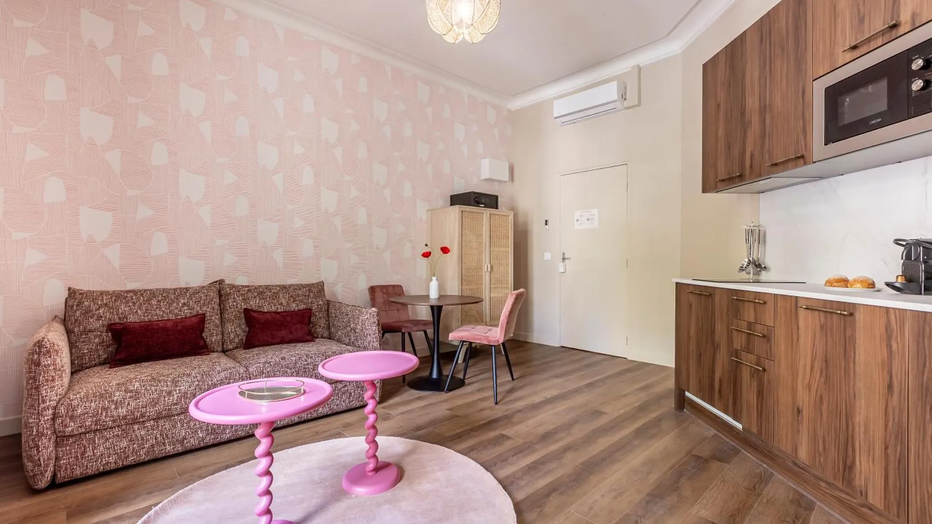 Sweett - Villiers Apartment Paris