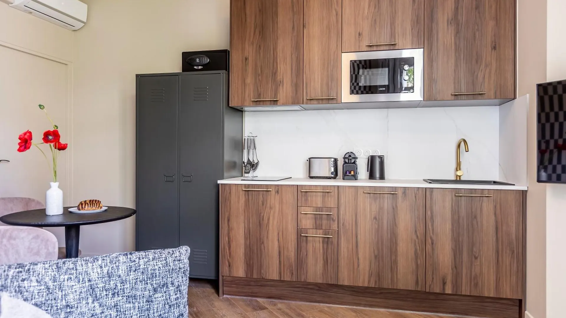 Sweett - Villiers Apartment Paris France