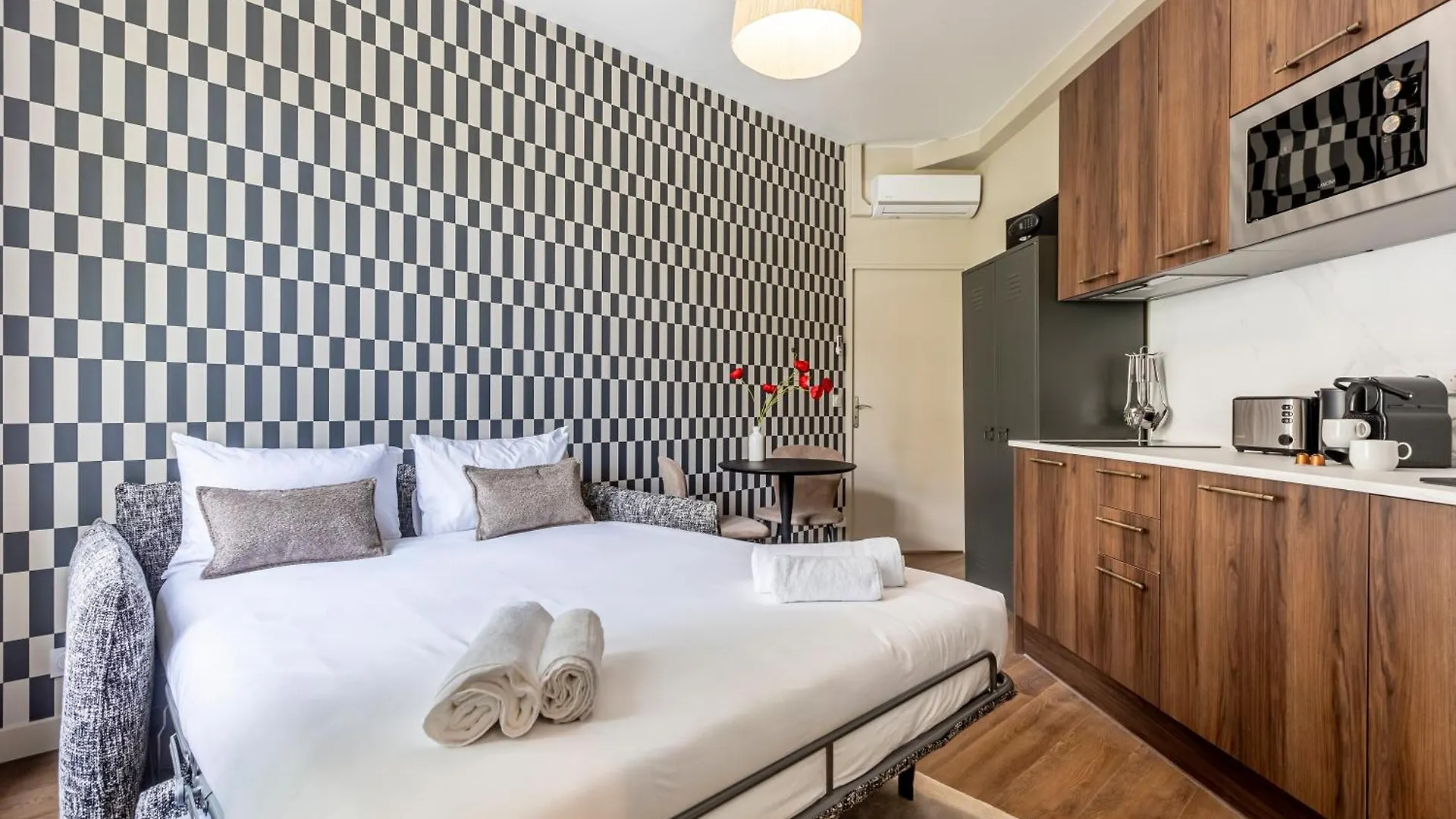 Sweett - Villiers Apartment Paris